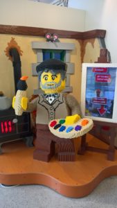 WP 20170604 12 39 38 Pro e1513545113597 169x300 - My life with a Lego addict