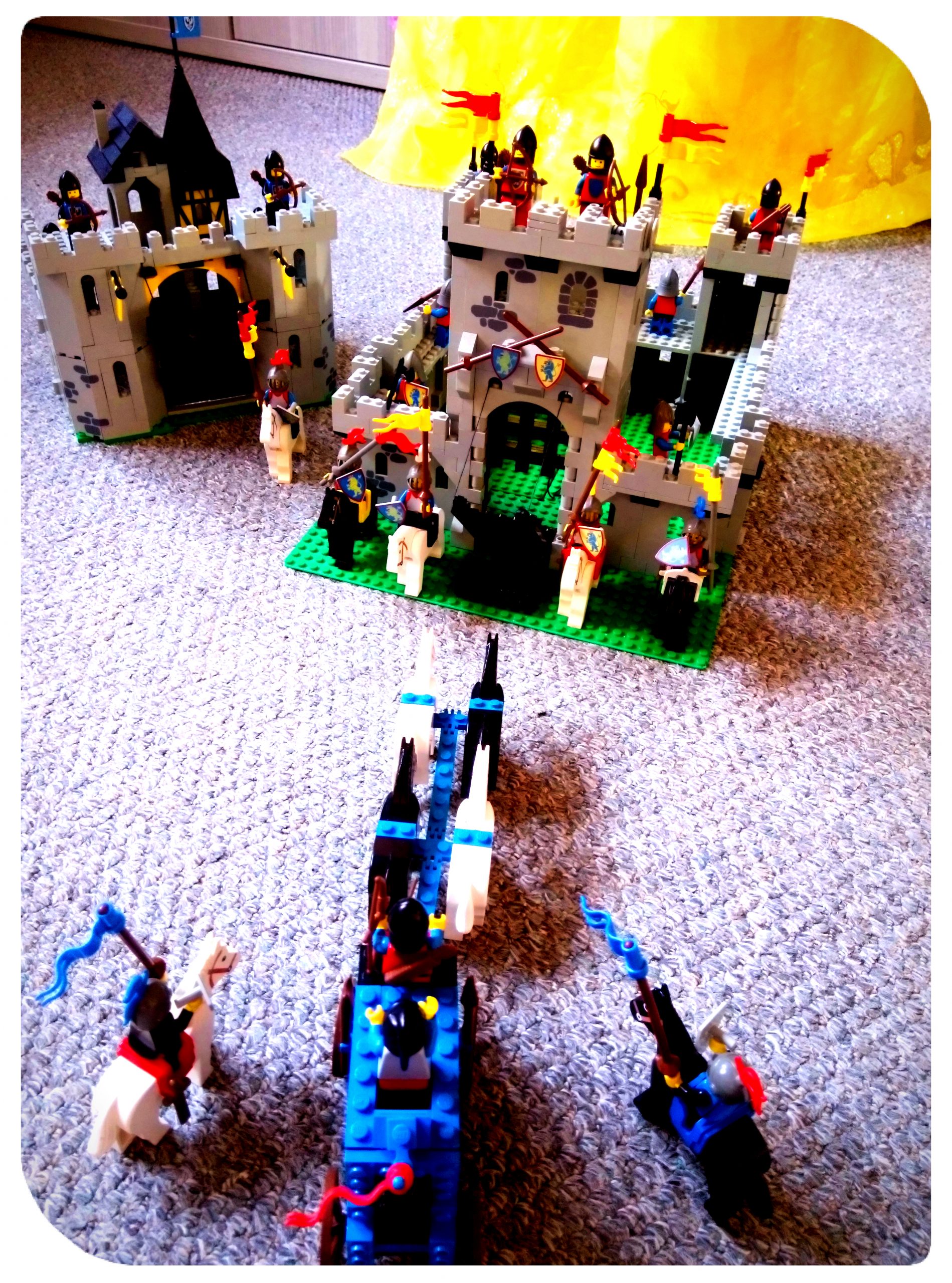 35-year-old Lego set, knights (in shining armour)