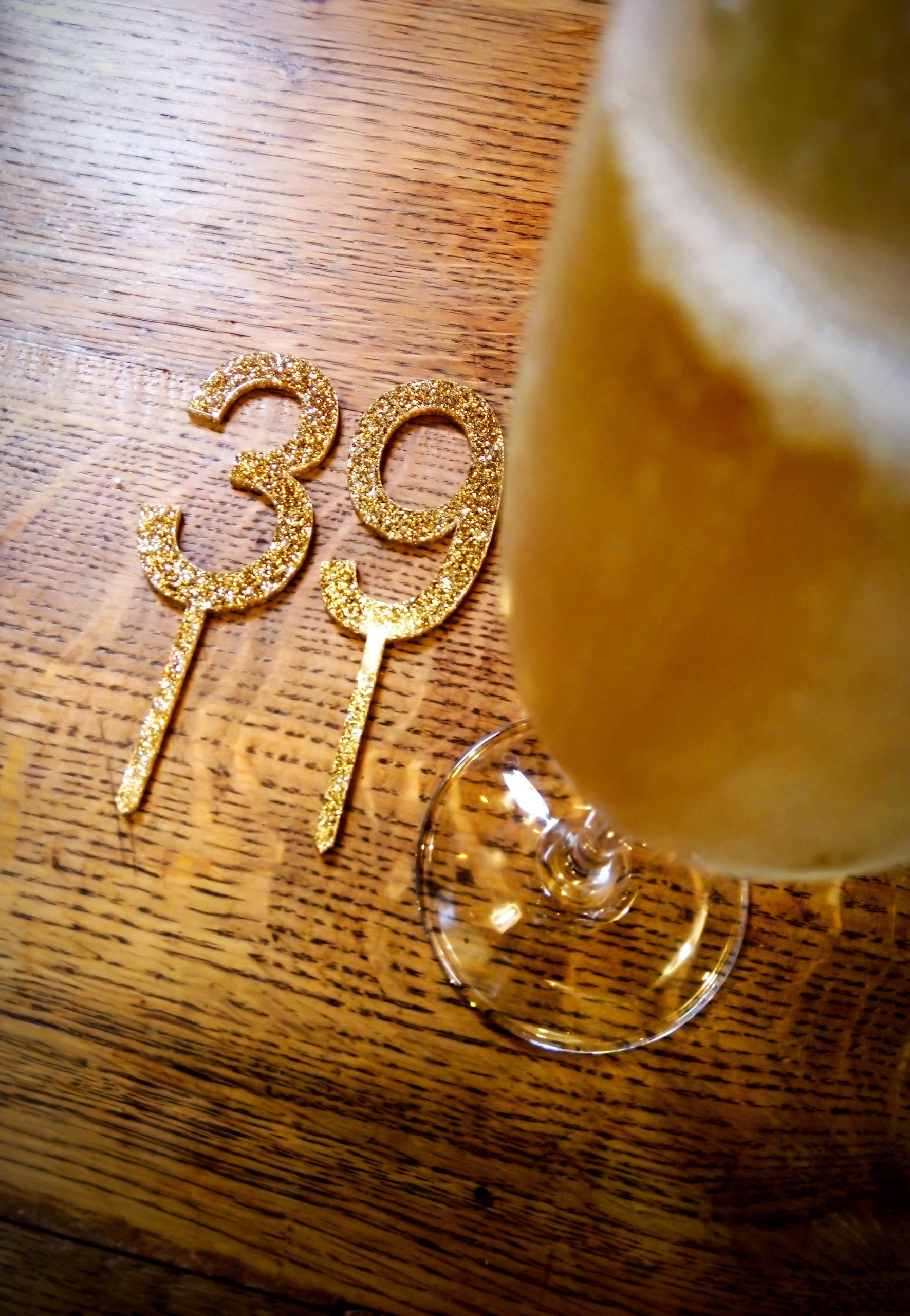 crémant, bubbly, sparkling wine, 39, outing, day date, city centre, pop-up,