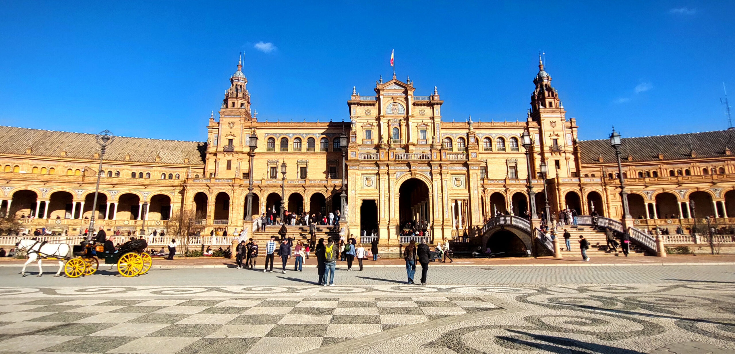 Spain, Plaza de España, Sevilla, Seville, Christmas holidays, gorgeous weather, end of December, breathtaking view, Sevilla, božični prazniki, krasno vreme, konec decembra, čudovit razgled, Siviglia, vacanze di Natale, tempo splendido, fine dicembre, vista mozzafiato, Séville, vacances de Noël, temps magnifique, fin décembre, vue imprenable, Parque de María Luisa, Maria Luisa Park, Ibero-American Exposition 1929